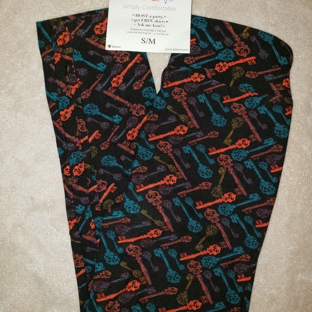BNIP Lularoe Skeleton Keys kids s/m